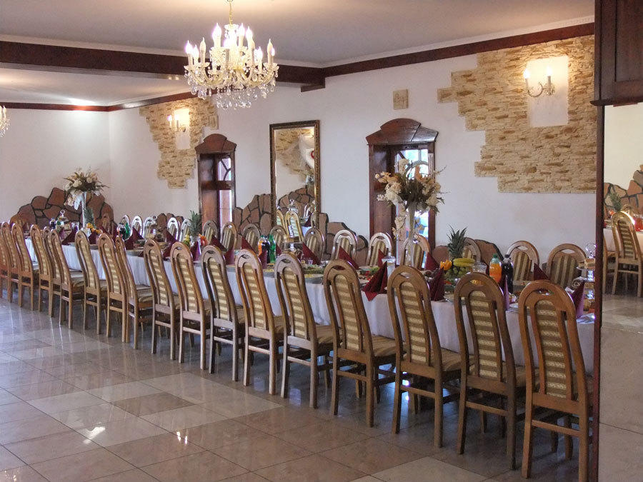 Hotel Pod Jaskolka Zagnansk Экстерьер фото