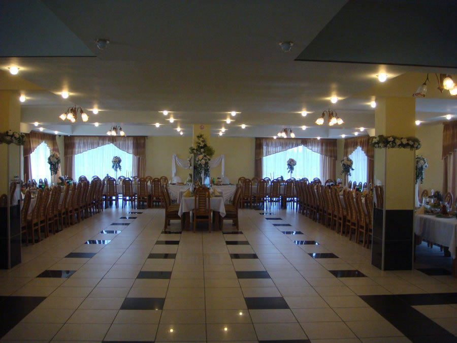 Hotel Pod Jaskolka Zagnansk Экстерьер фото